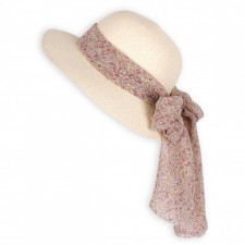 Kid cap light pink flower